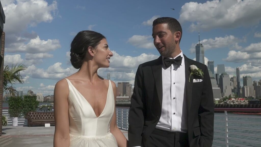 How to Be a Better Wife and Make Your Husband Happy?